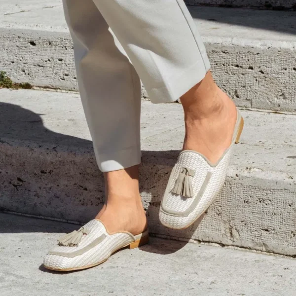 Stringate & Mocassini | Sabot | Personal Sabot Flat in Rafia e Camoscio con Nappine "CAPRI" - Beige