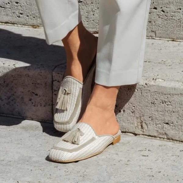 Stringate & Mocassini | Sabot | Personal Sabot Flat in Rafia e Camoscio con Nappine "CAPRI" - Beige