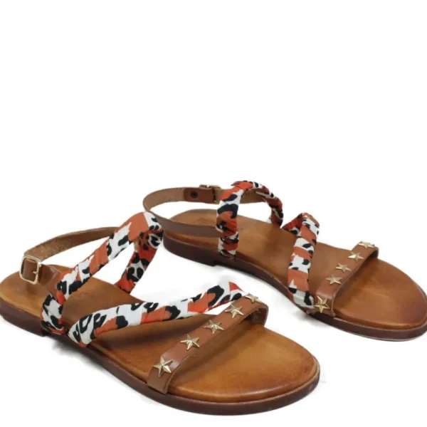 Sandali Bassi | Personal Sandali Bassi in Pelle con Borchie a Stella e Foulard "Star" - Cuoio