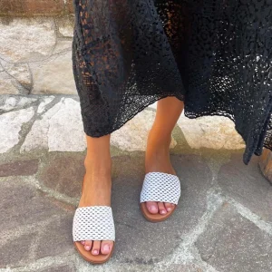Sandali Bassi | Formentera Sandali Ciabatta in Pelle Interecciata Forata "Desi" - /Cuoio Bianco