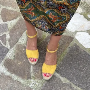 Espadrillas | Sandali Con Zeppa | Mañana Sandali Espadrillas Spuntati in Camoscio Zeppa Alta "809" - Ocra