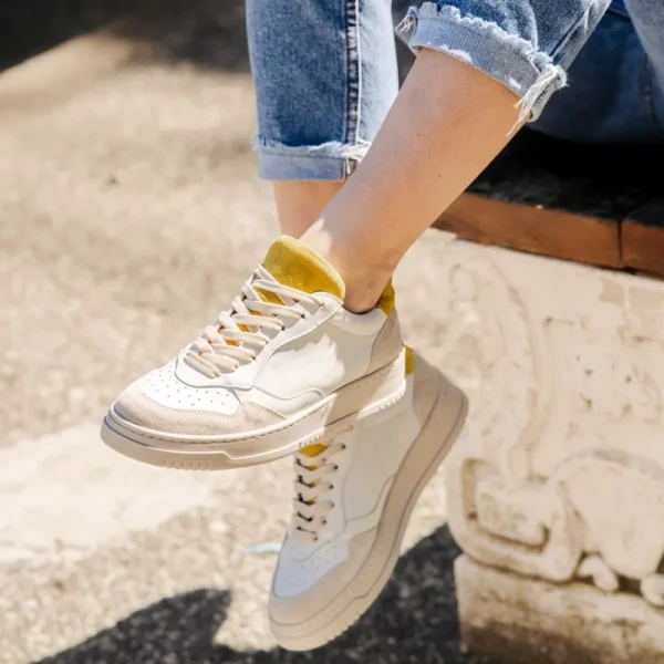 Sneakers | Personal Sneakers in pelle da donna "ARIS" - /Giallo Ocra Bianco