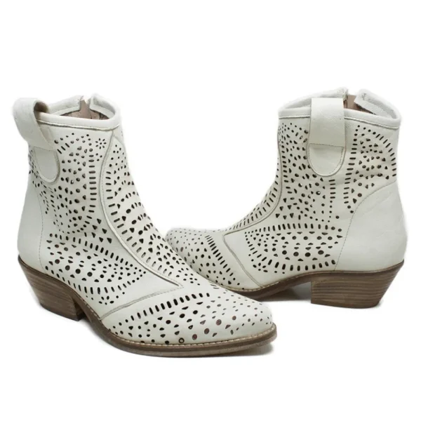 Stivali Con Tacco | Stivali Estivi | Personal Stivaletti Bassi Texani Camperos Laserati "MAYA" - Beige