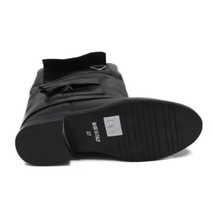 Stivali E Scarpe Con Zeppa | Stivali Invernali | Personal Stivali alti con zeppa interna bavero risvolto e tasche tattiche "LARA" - Pelle Nero